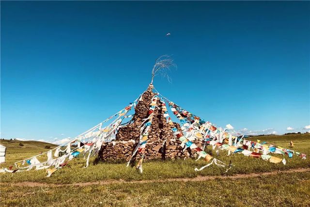 乾港集團高層草原自駕游