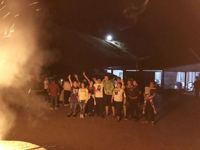 乾港集團高層草原自駕游