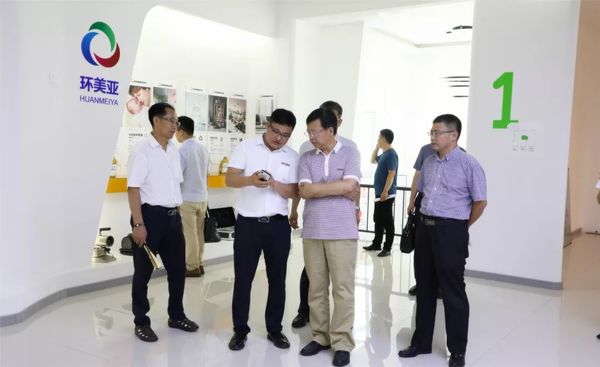 海港區(qū)政府領(lǐng)導蒞臨乾港